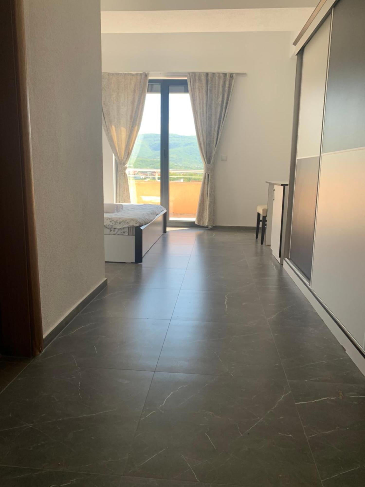 Hotel Albatros Призрен Екстериор снимка
