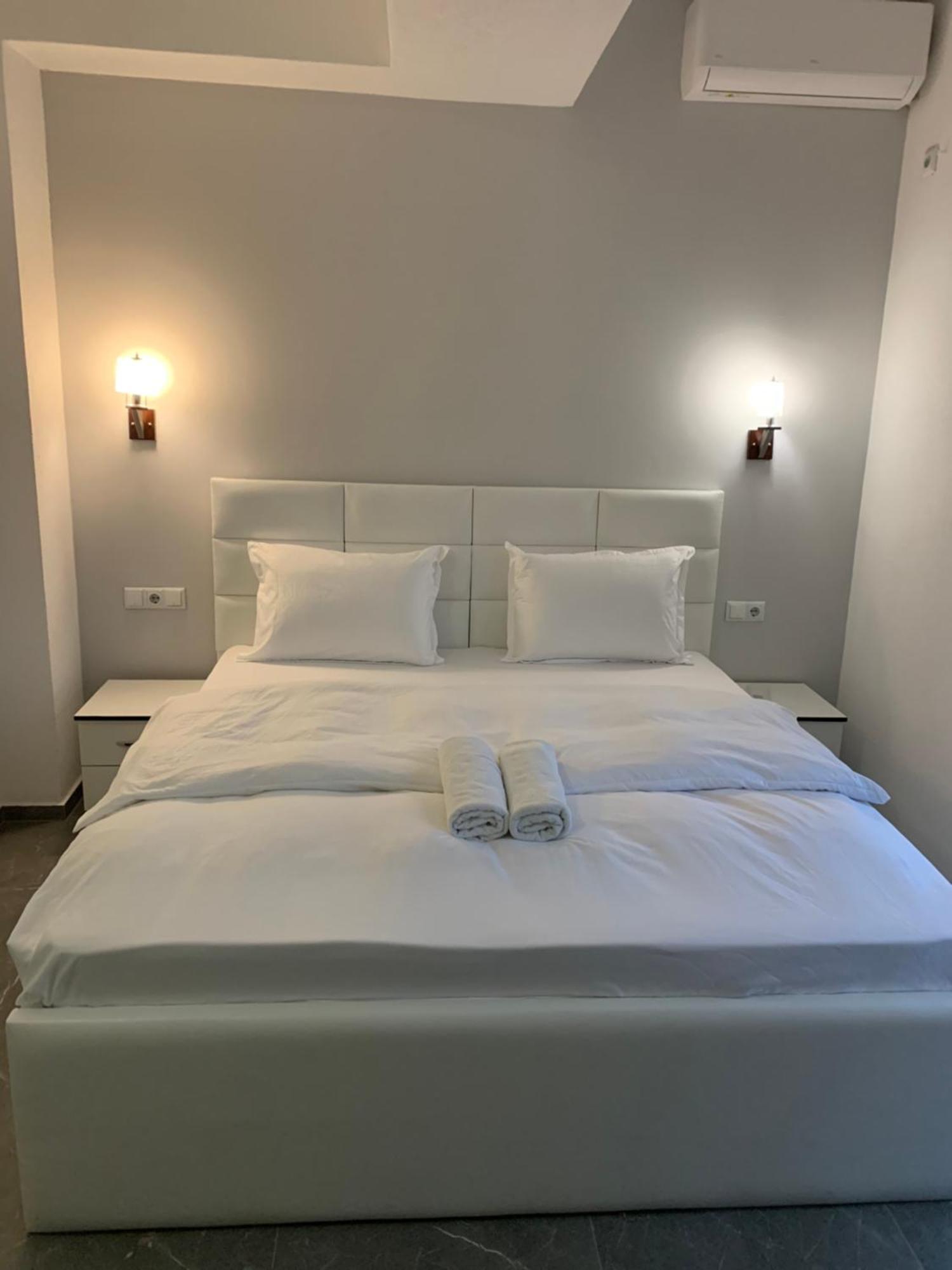Hotel Albatros Призрен Екстериор снимка