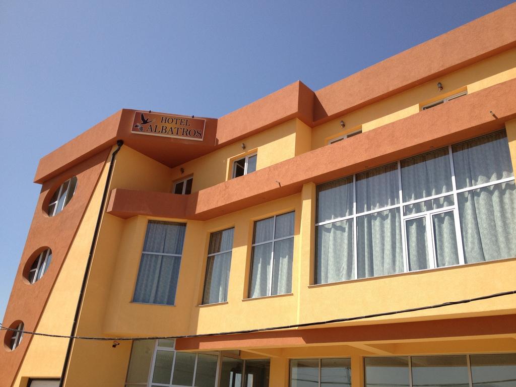 Hotel Albatros Призрен Екстериор снимка