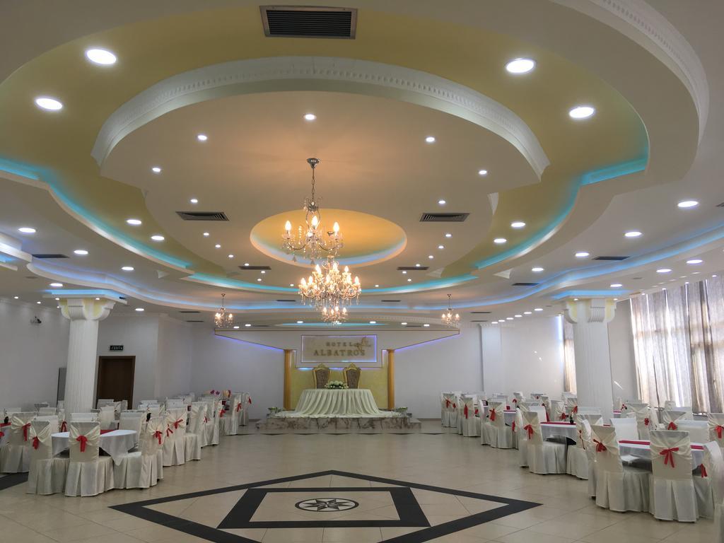 Hotel Albatros Призрен Екстериор снимка